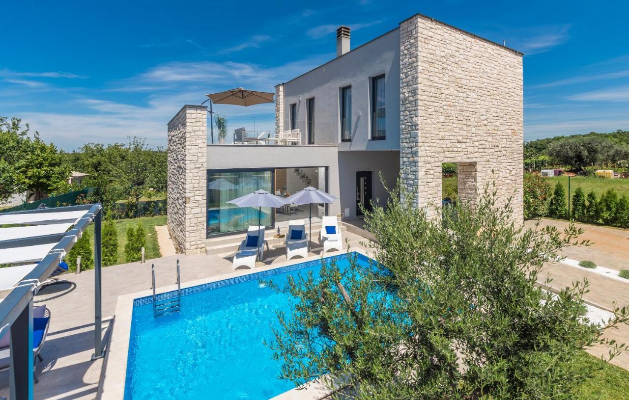Villa Selest Umag Buitenkant foto