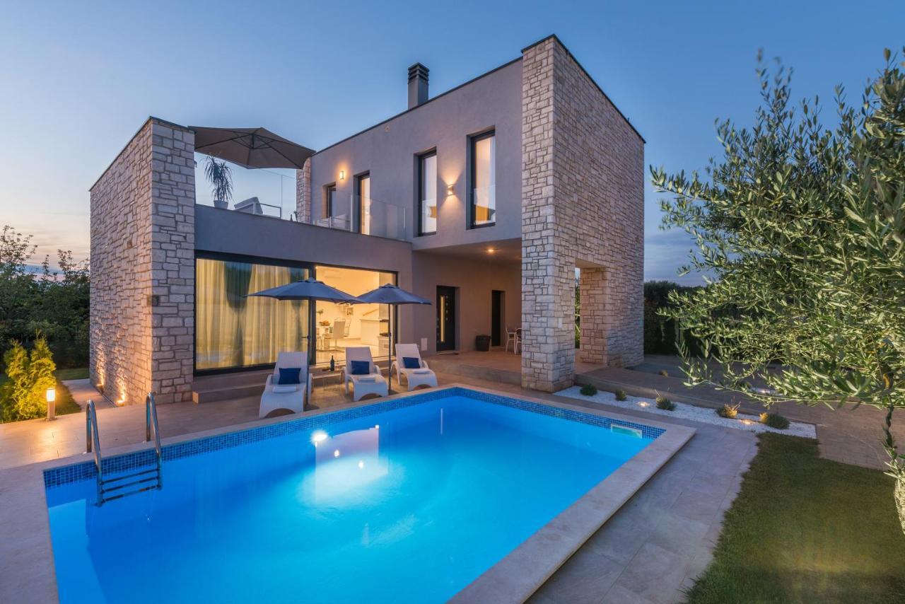 Villa Selest Umag Buitenkant foto