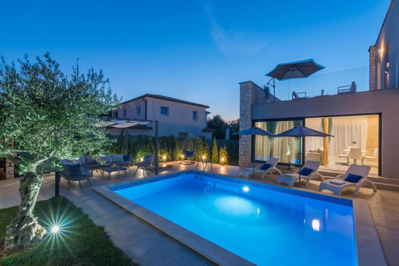 Villa Selest Umag Buitenkant foto