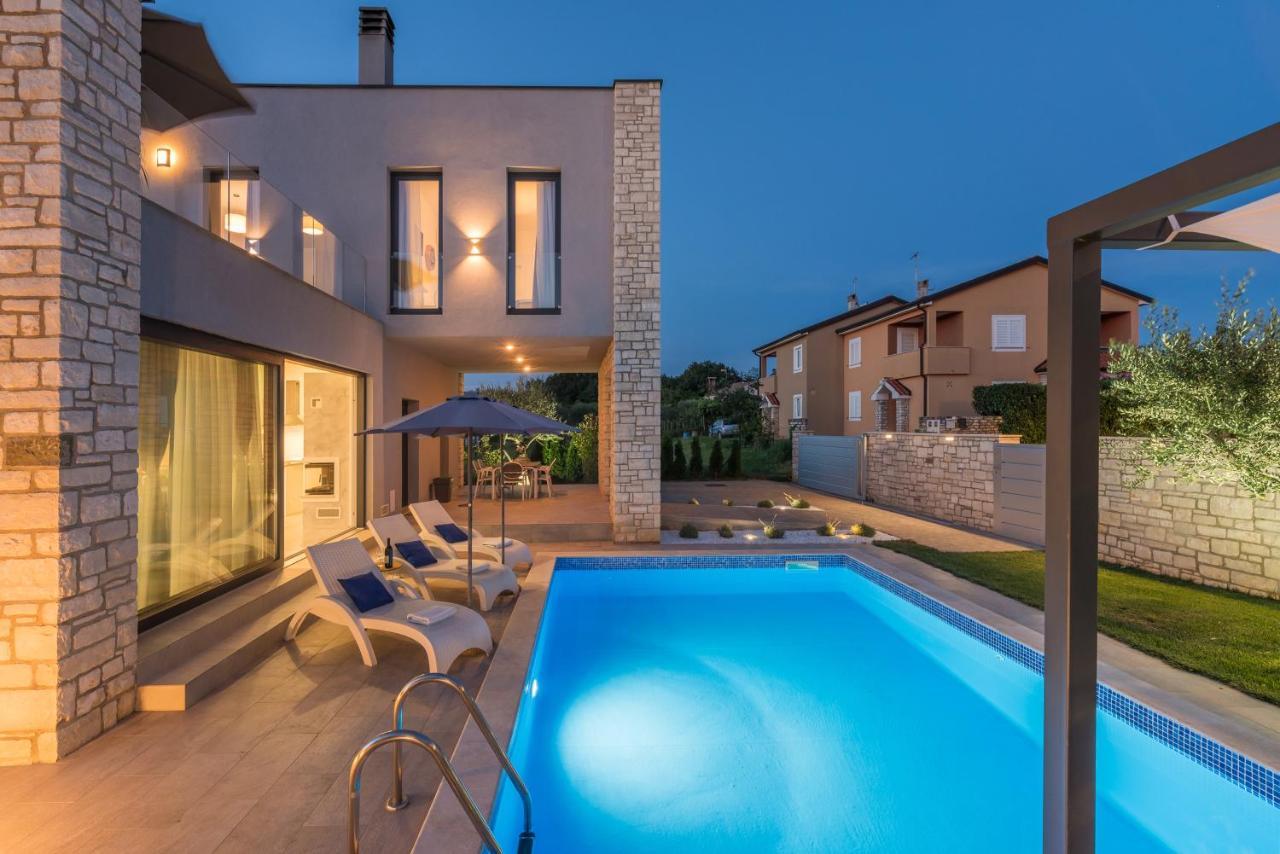 Villa Selest Umag Buitenkant foto